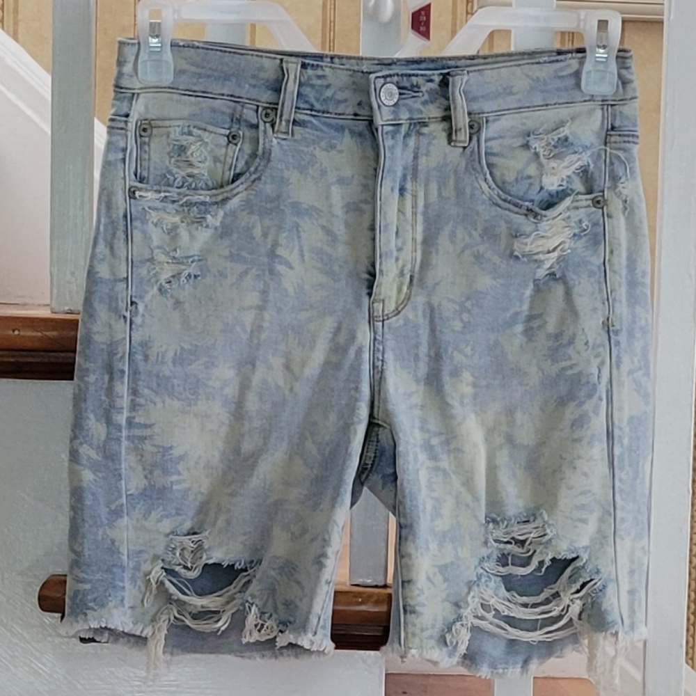 AMERICAN EAGLE OUTFITTERS Super Stretch Distressed Denim Jeans Size 6